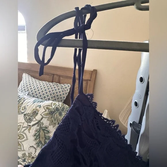 Lulu's Navy Lace Midi Dress - Picture 5 of 8